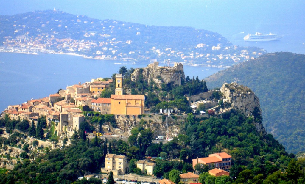 10 Remarkable Places in the South of France