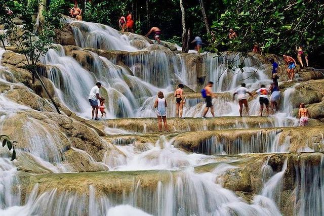 Discover The Top 5 Ultimate Things To Do In Jamaica, Dunns River Falls